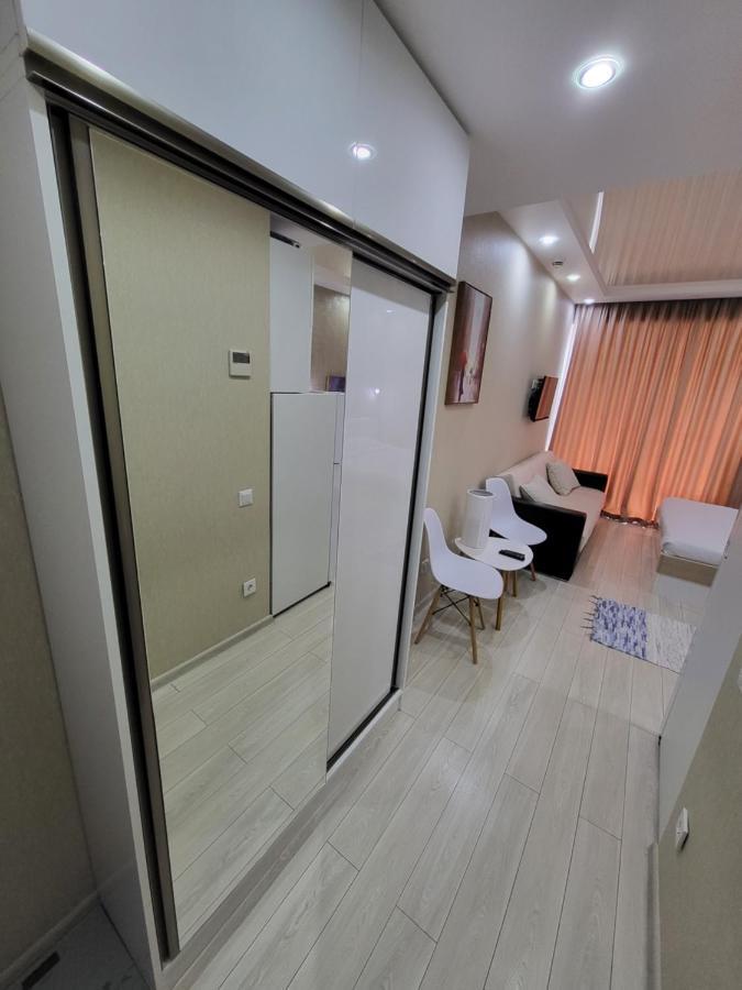 Seaside Apartments Batoumi Extérieur photo